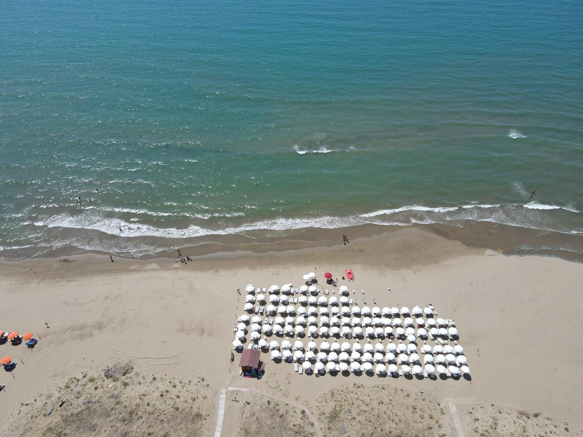 פסטום Resort Acqua Di Venere מראה חיצוני תמונה