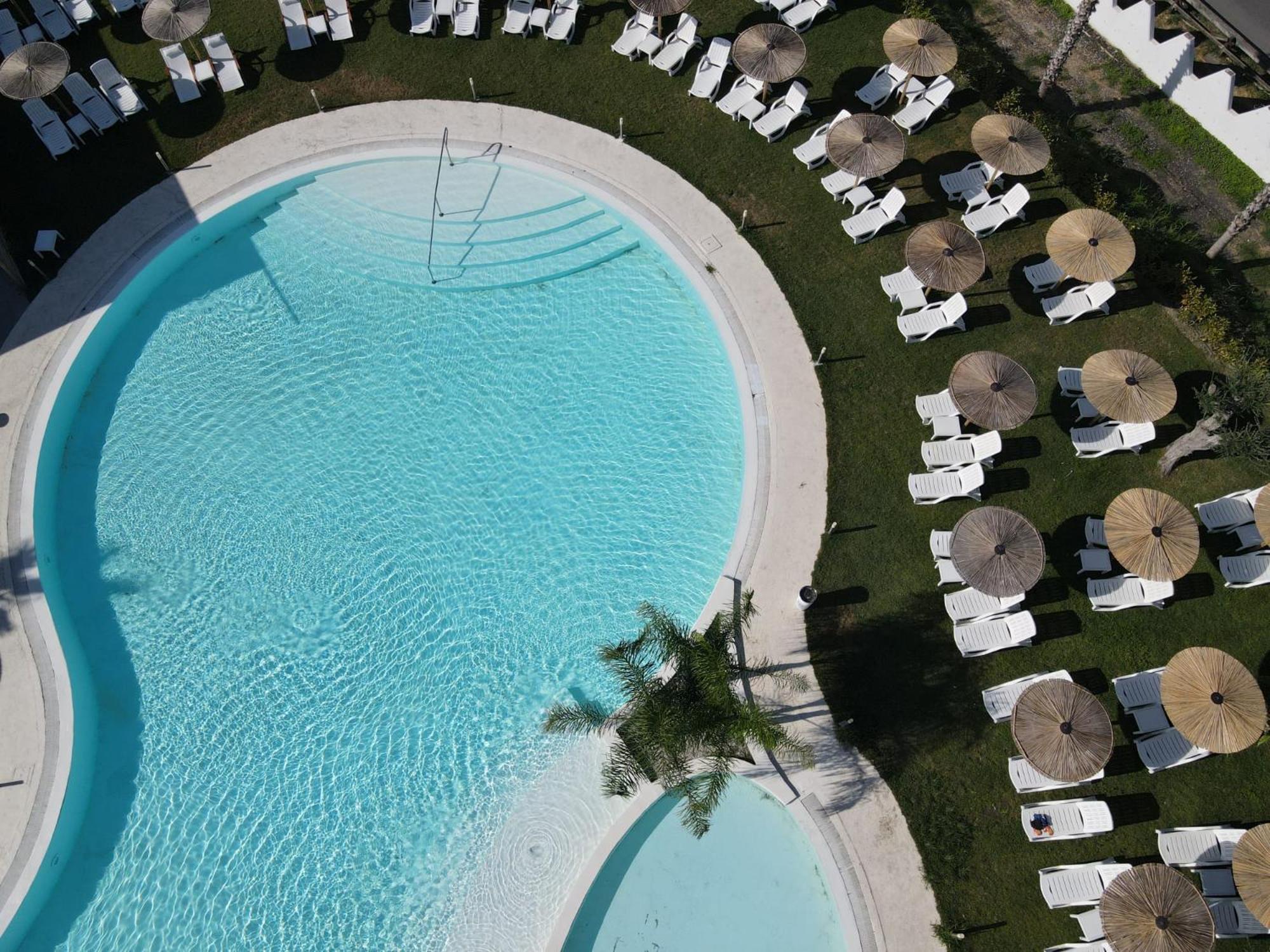 פסטום Resort Acqua Di Venere מראה חיצוני תמונה